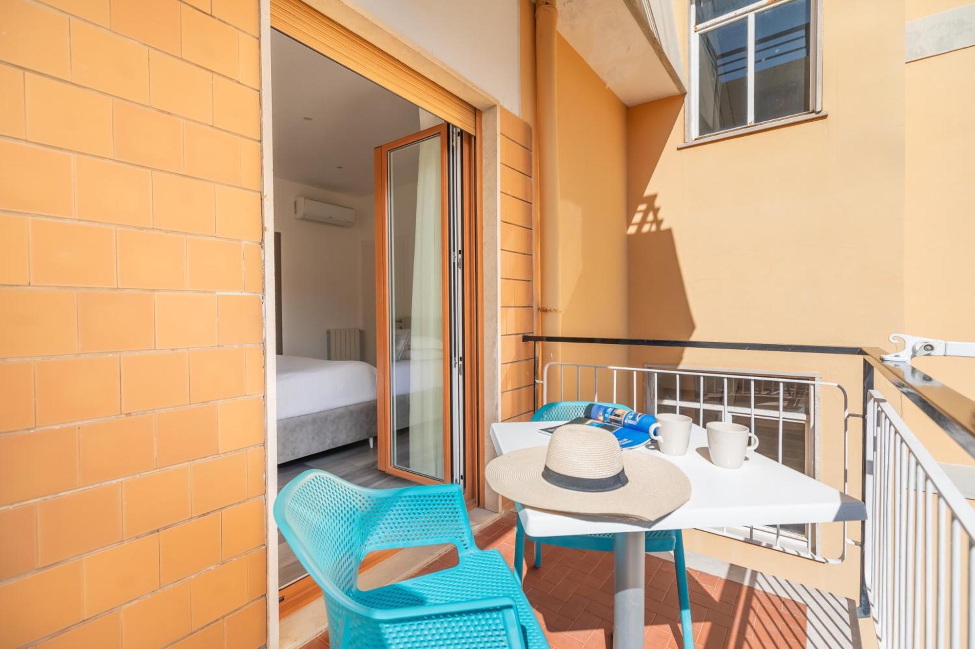 Yourhome - Maison Degli Aranci Sorrento Bagian luar foto