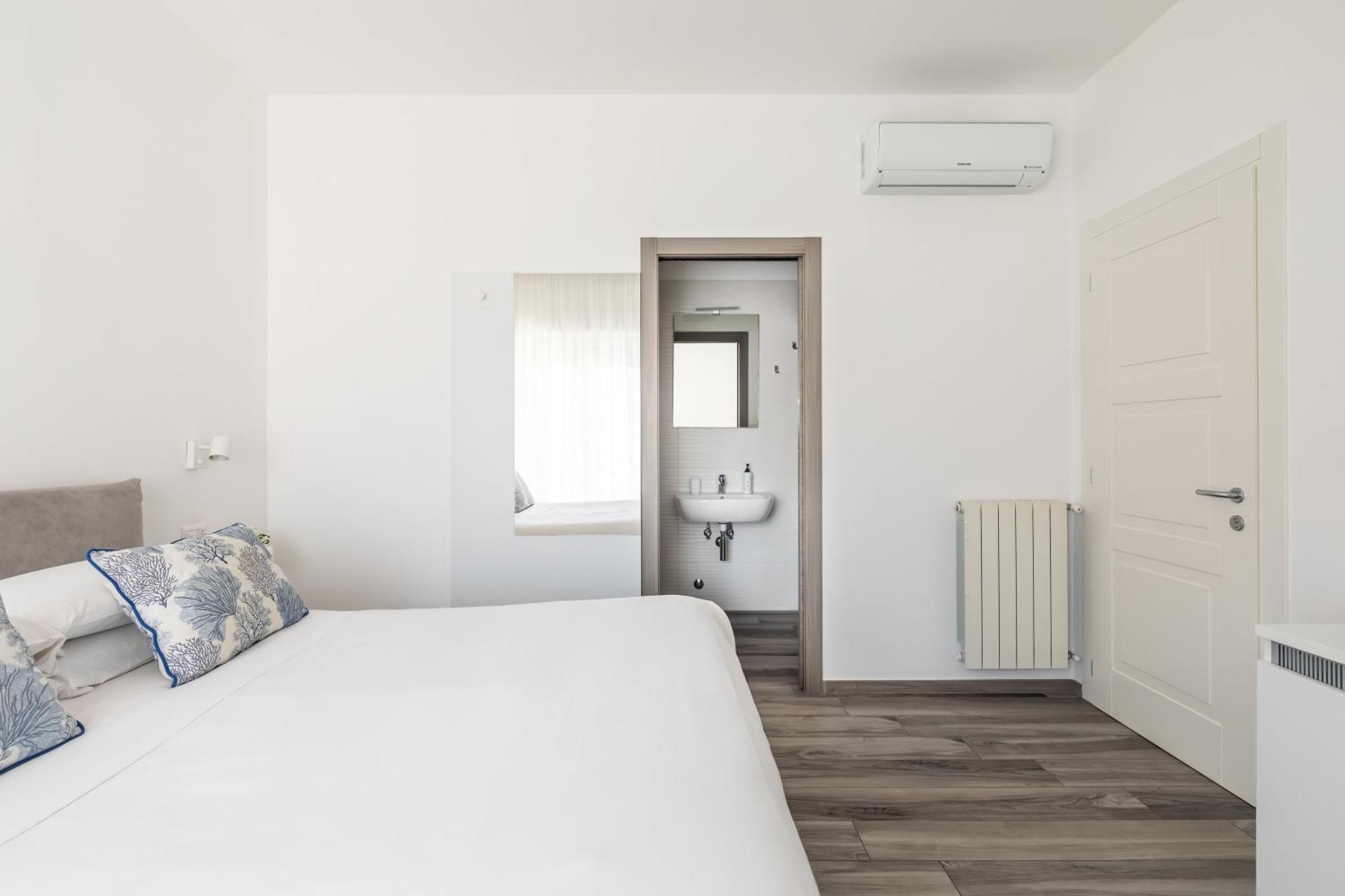 Yourhome - Maison Degli Aranci Sorrento Bagian luar foto
