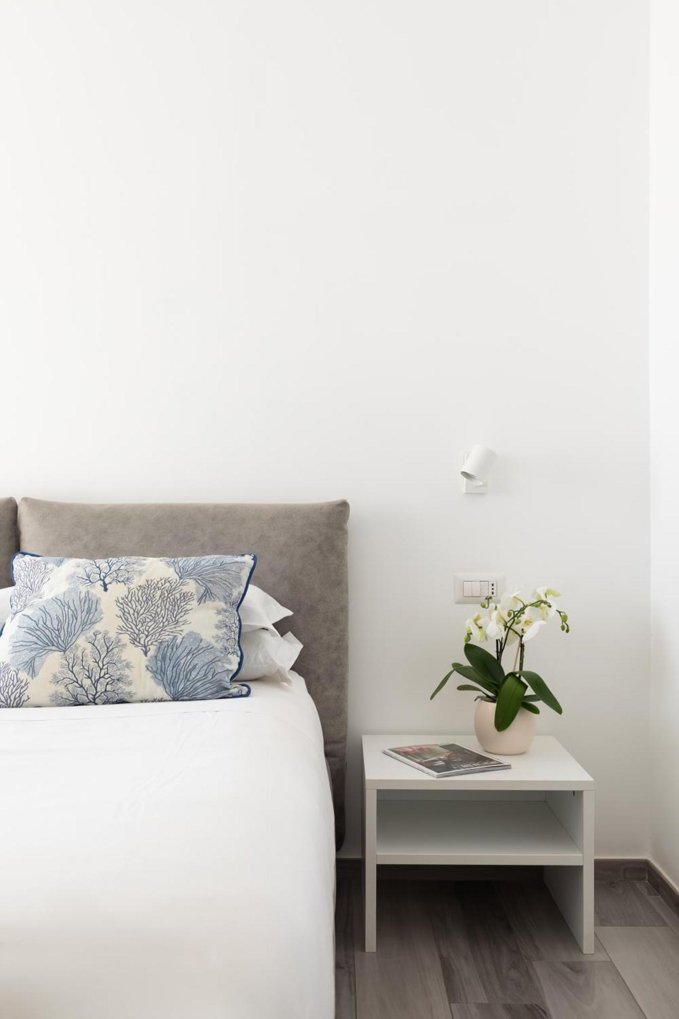 Yourhome - Maison Degli Aranci Sorrento Bagian luar foto
